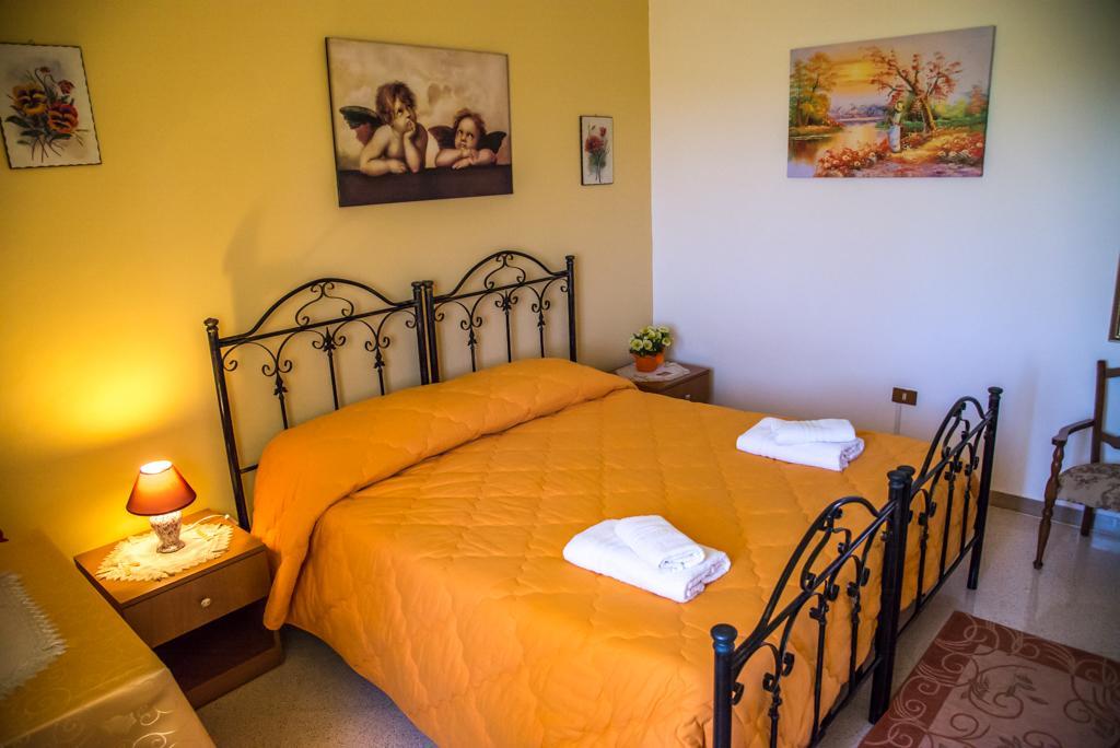 B&B Casa Mariangi Castellana Grotte Bagian luar foto