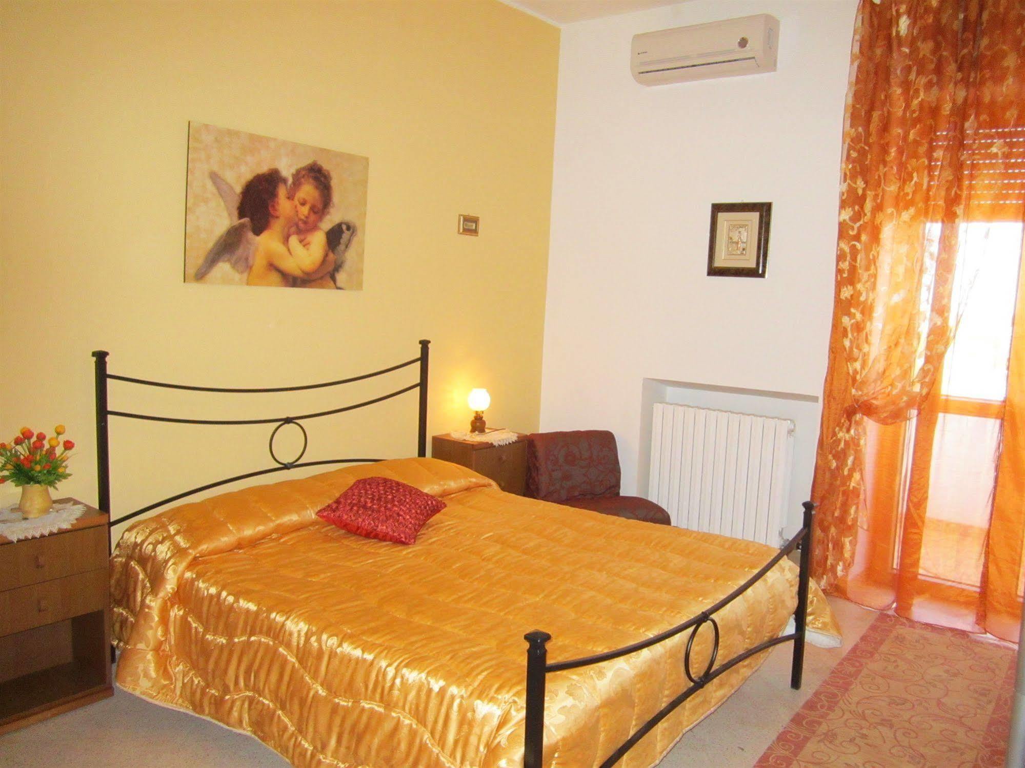 B&B Casa Mariangi Castellana Grotte Bagian luar foto